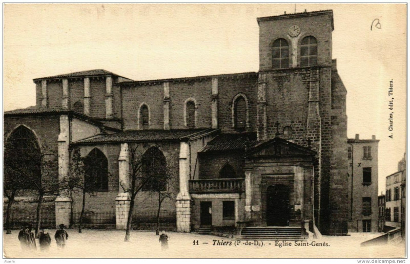 Carte postale ancienne Thiers Eglise Saint-Genez à Thiers