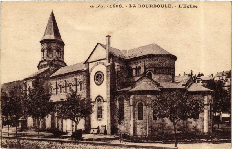 Carte postale ancienne La Bourboule L'Eglise à La Bourboule