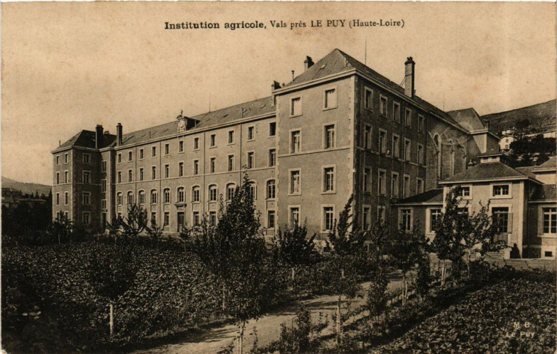 Carte postale ancienne Inst. agricole Vais pres Le Puy
