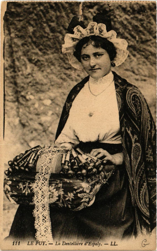 Carte postale ancienne Espaly - Le Puy - La Denteillere d'Espaly - Folklore