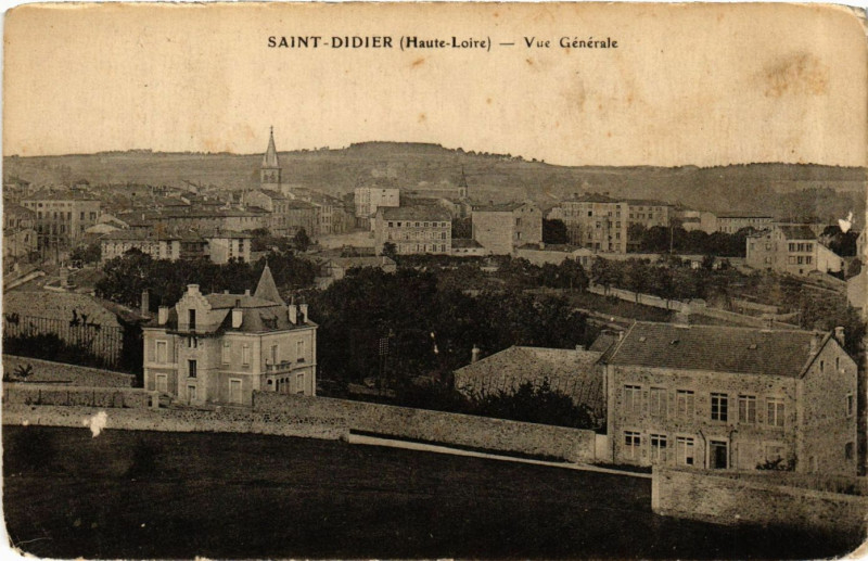 Carte postale ancienne Saint-Didier - Vue générale