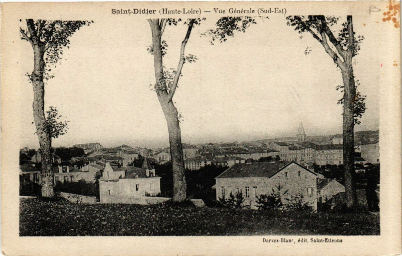Carte postale ancienne Saint-Didier - Vue générale - Sud-Est