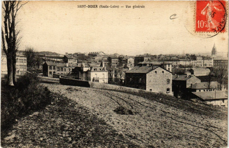 Carte postale ancienne Saint-Didier - Vue générale