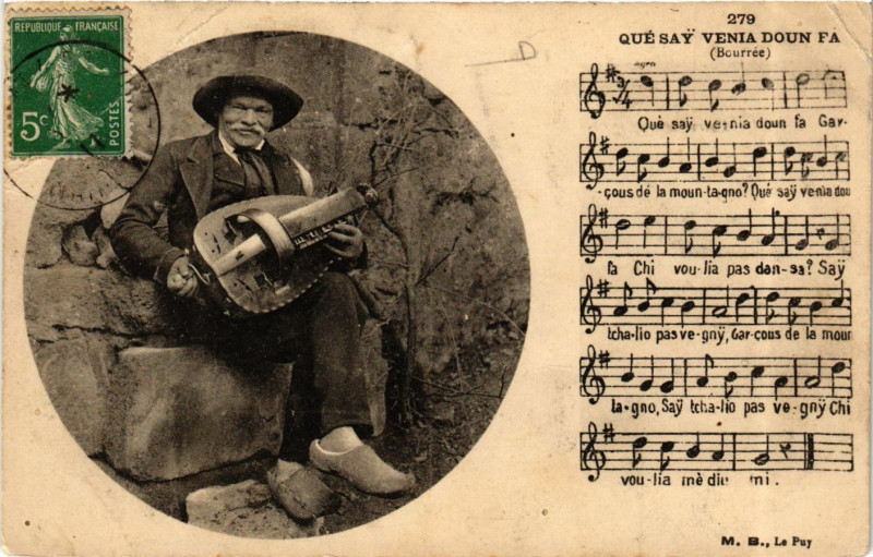Carte postale ancienne Bourrée - Qué Say Venia Doun Fa - Folklore