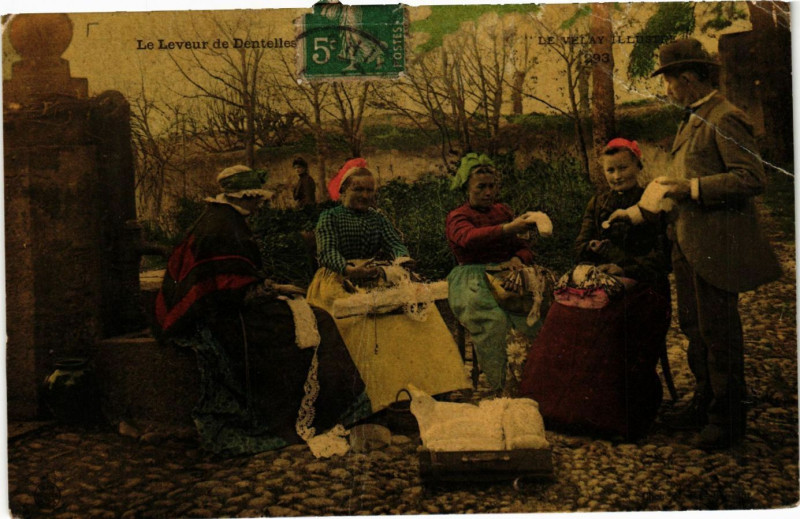 Carte postale ancienne Velay - Le Leveur de Dentelles - Folklore