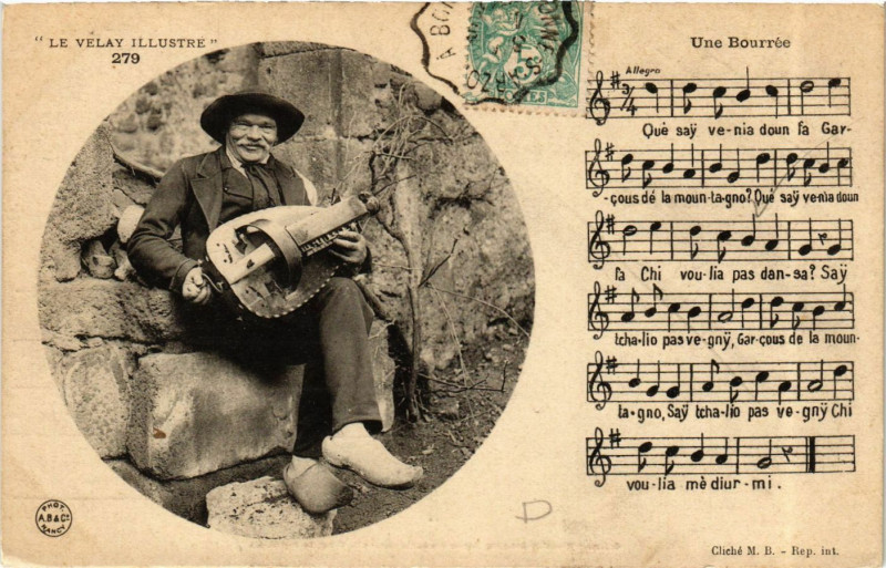 Carte postale ancienne Velay - Une Bourrée - Type - Folklore