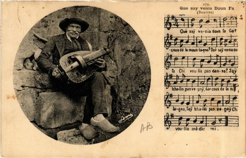 Carte postale ancienne Bourrée - Qué Say Venia Doun Fa - Folklore