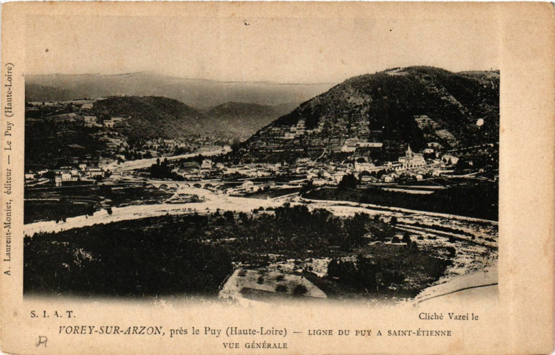 Carte postale ancienne Vorey-sur-Arzon - Vue générale - pres Le Puy à Vorey
