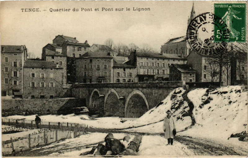 Carte postale ancienne Tence - Quartier du Pont et Pont sur le Lignon à Tence