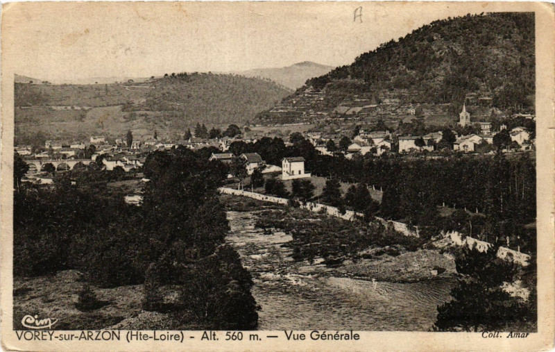 Carte postale ancienne Vorey-sur-Arzon - Vue générale à Vorey