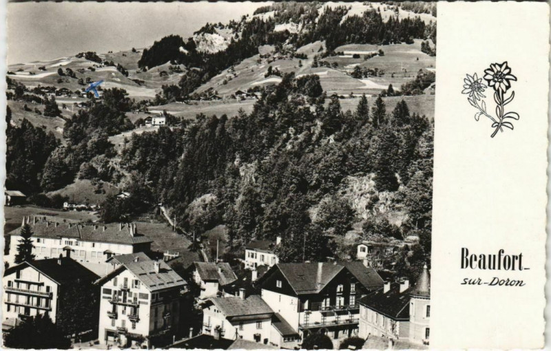 Carte postale ancienne Beaufort-sur-Doron Les Curtillets - Les Pres à Beaufort