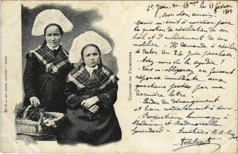 Carte postale ancienne Costume de Valmeinier - Femmes - Types à Valmeinier