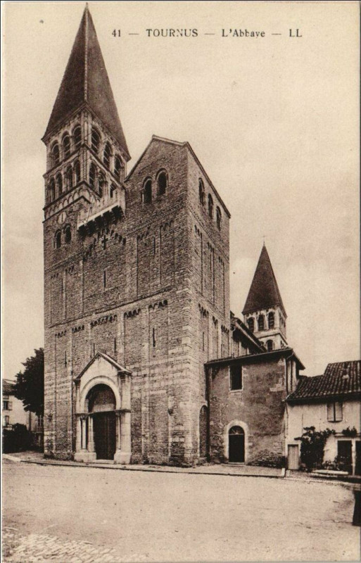 Carte postale ancienne Tournus L'Abbaye France à Tournus