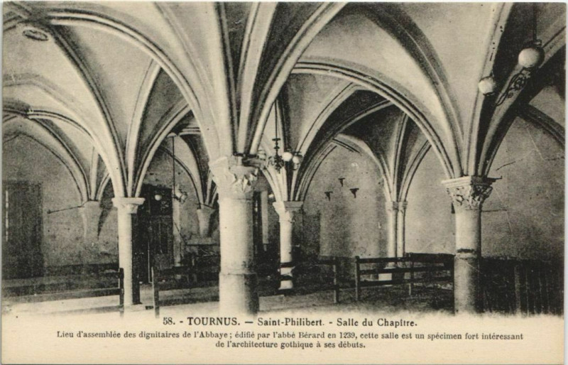 Carte postale ancienne Tournus Saint-Philibert, Salle du Chapitre France à Tournus