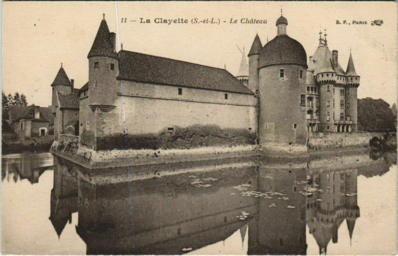 Carte postale ancienne La Clayette Le Chateau France à La Clayette