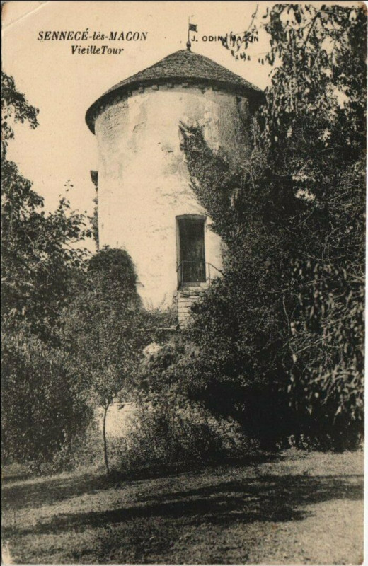 Carte postale ancienne Sennece les Macon Vieille Tour France