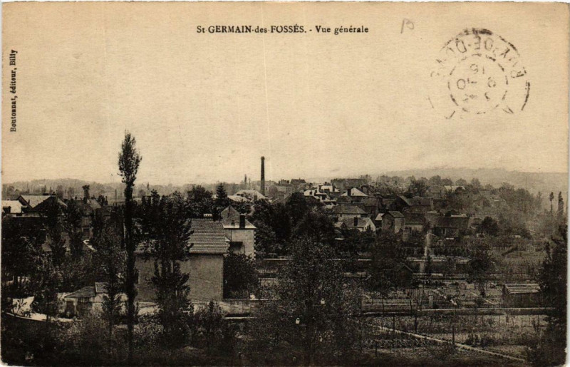 Carte postale ancienne Saint-Germain-des-Fosses Vue générale à Saint-Germain-des-Fossés