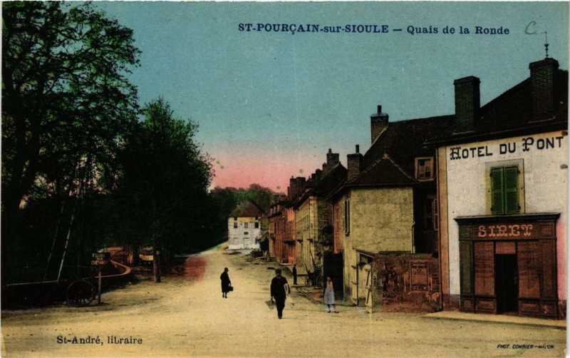 Carte postale ancienne Saint-Pourcain-sur-Sioule Quais de la Ronde à Saint-Pourçain-sur-Sioule
