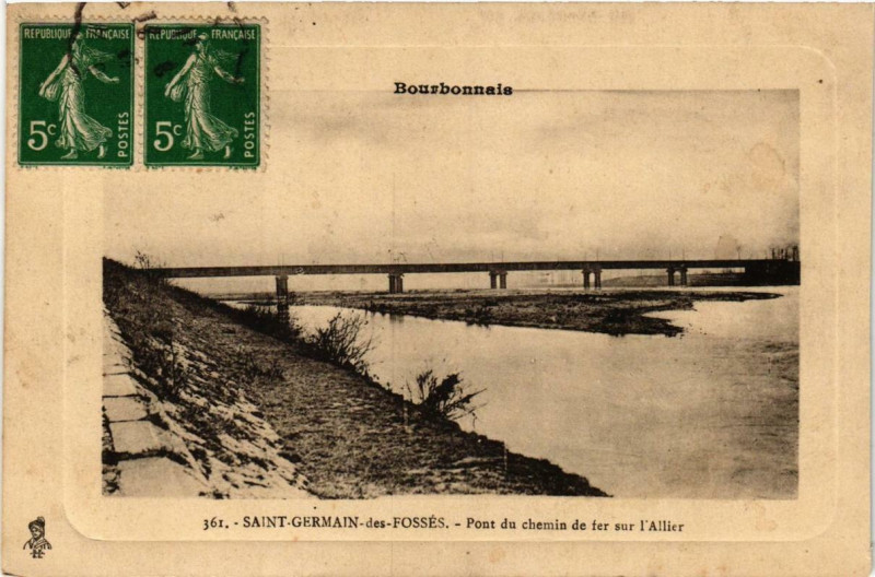 Carte postale ancienne Saint-Germain-des-Fosses Pont du chemin de fer sur l'Allier à Saint-Germain-des-Fossés