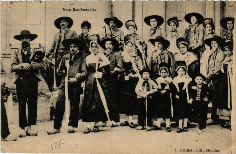 Carte postale ancienne Noce Bourbonnaise