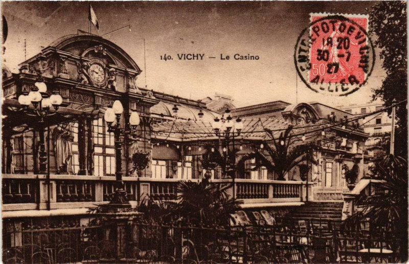 Carte postale ancienne Vichy Le Casino à Vichy
