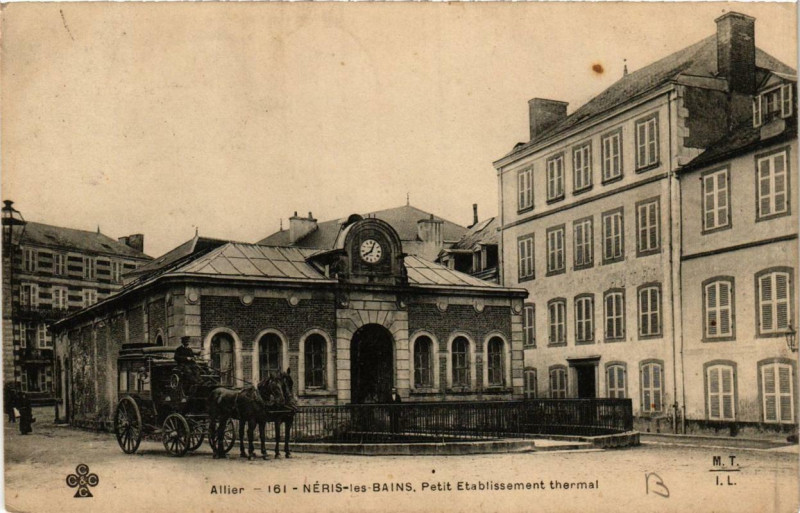 Carte postale ancienne Neris-les-Bains Petit Etabl. Thermal à Néris-les-Bains