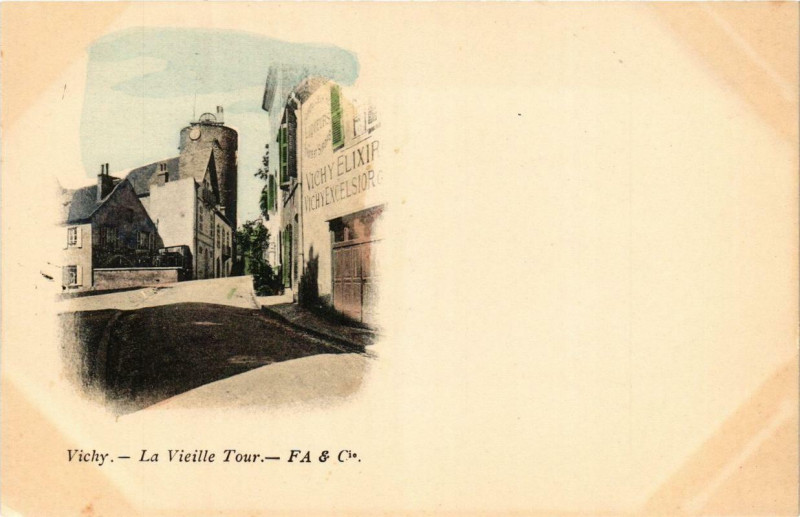 Carte postale ancienne Vichy La Vieille Tour à Vichy