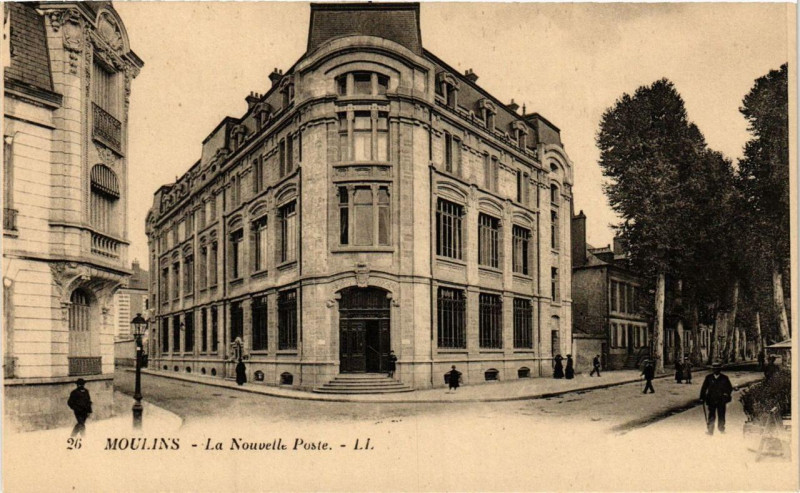 Carte postale ancienne Moulins La Nouvelle Poste à Moulins