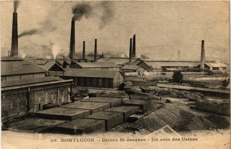 Carte postale ancienne Montlucon Usines Saint-Jacques Un coin des Usines à Montluçon
