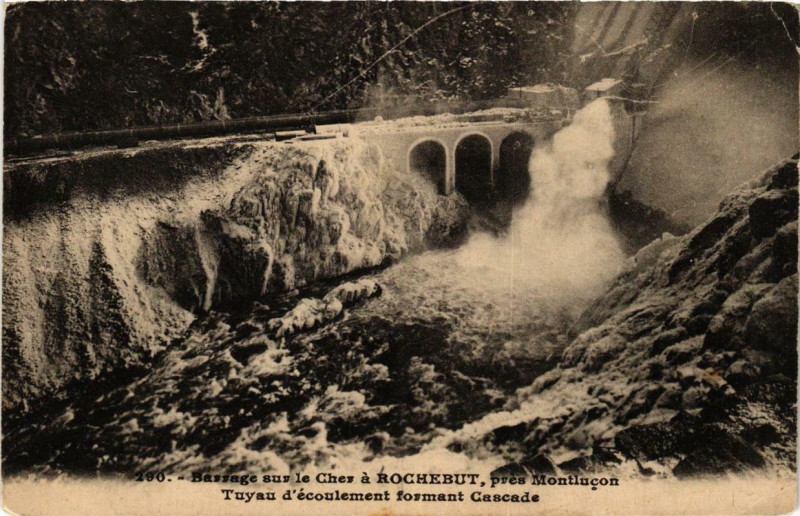 Carte postale ancienne Barrage sur le Cher a Rochebut