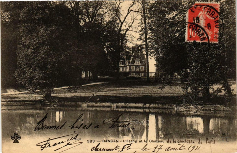Carte postale ancienne Randan L'Etang et le Chateau
