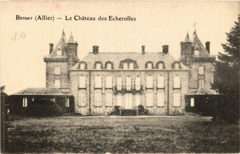 Carte postale ancienne Bessay Le Chateau des Echerolles