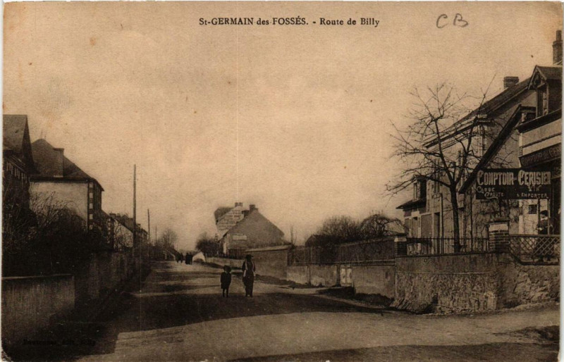 Carte postale ancienne Saint-Germain-des-Fosses Route de Billy à Saint-Germain-des-Fossés