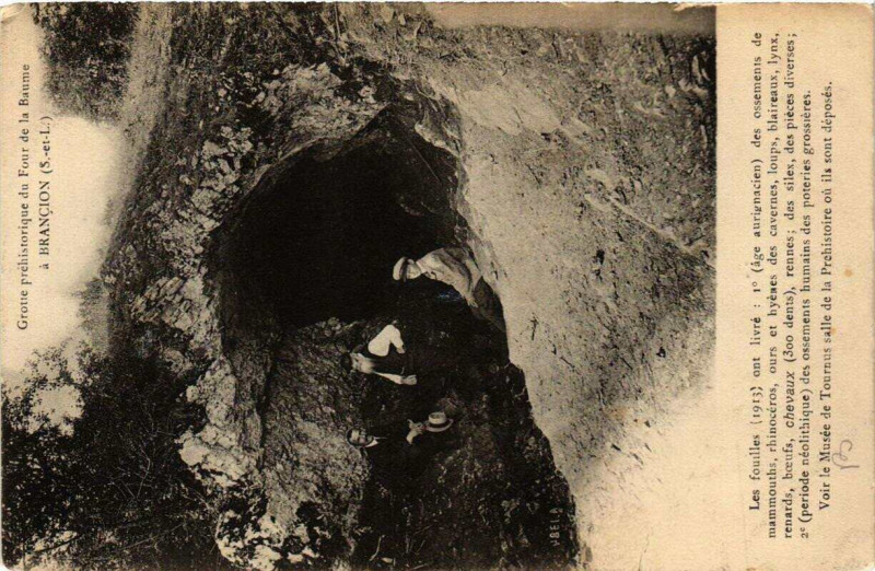 Carte postale ancienne Brancion Grotte préhistorique du Four de la Baume