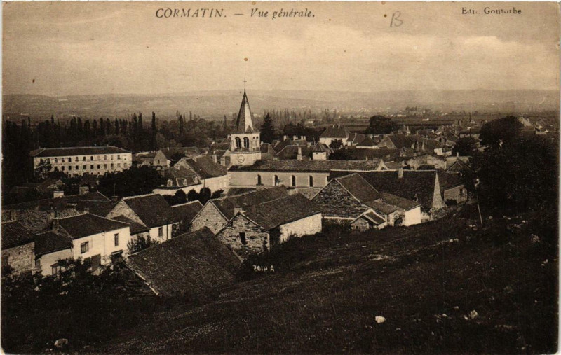 Carte postale ancienne Cormatin Vue générale à Cormatin