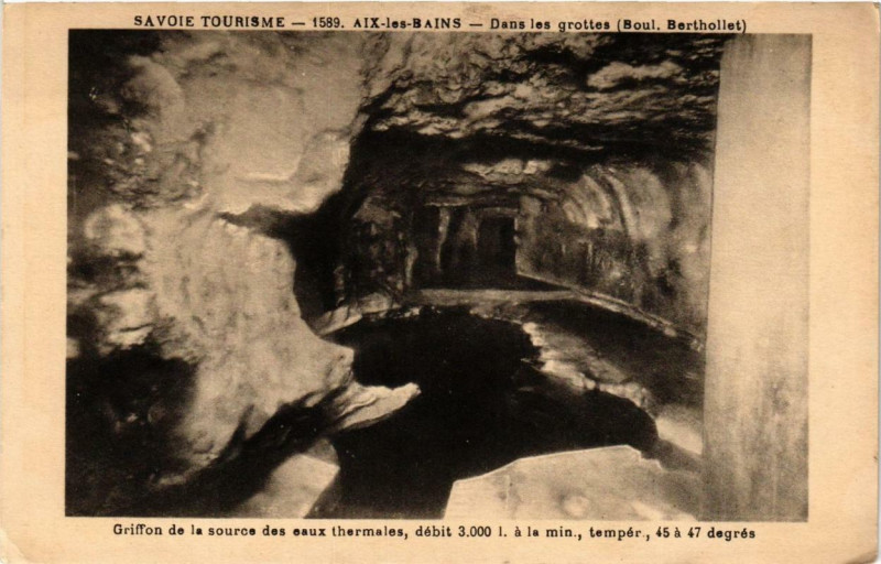 Carte postale ancienne Aix-les-Bains Dans les grottes