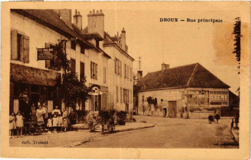 Carte postale ancienne Droux Rue principale