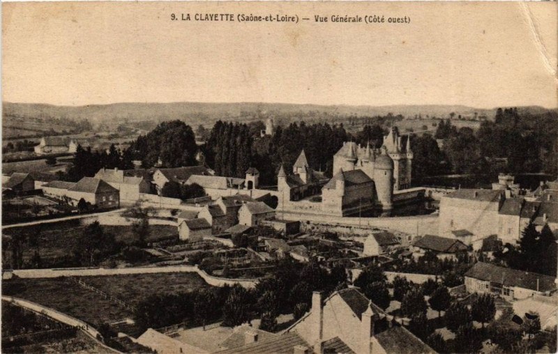 Carte postale ancienne La Clayette Vue générale à La Clayette