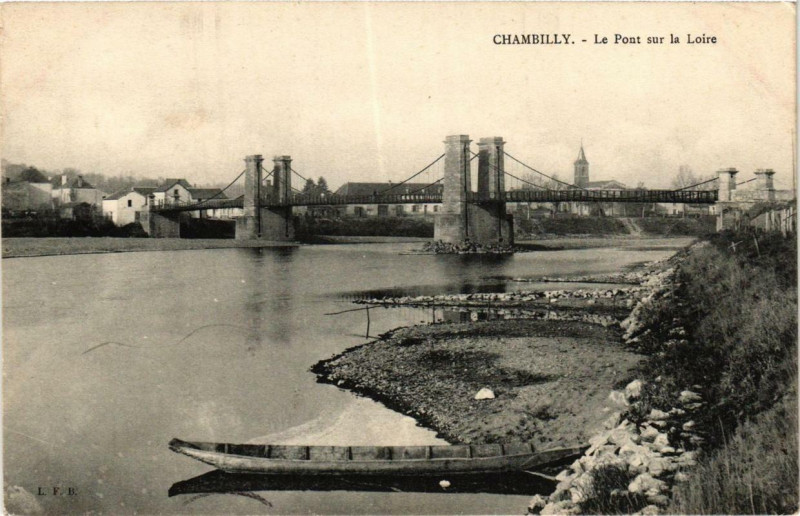 Carte postale ancienne Chambilly Le Pont sur la Loire à Chambilly