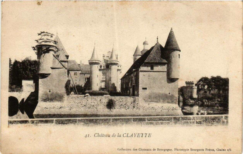 Carte postale ancienne Chateau de La Clayette à Château