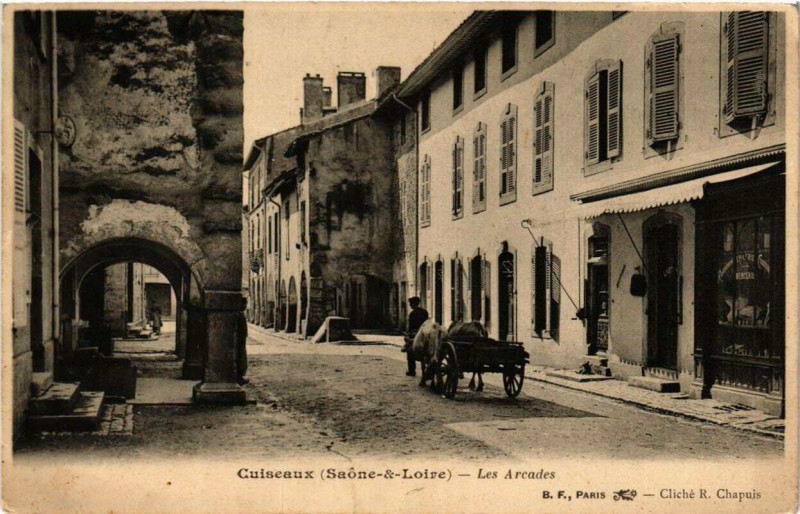 Carte postale ancienne Cuiseaux Les Arcades à Cuiseaux