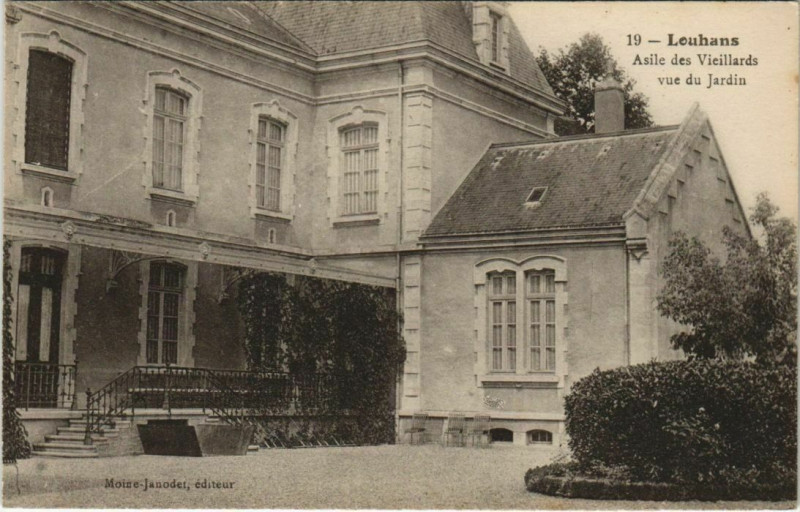 Carte postale ancienne Louhans Asile des Vieillards vue du Jardin France à Louhans