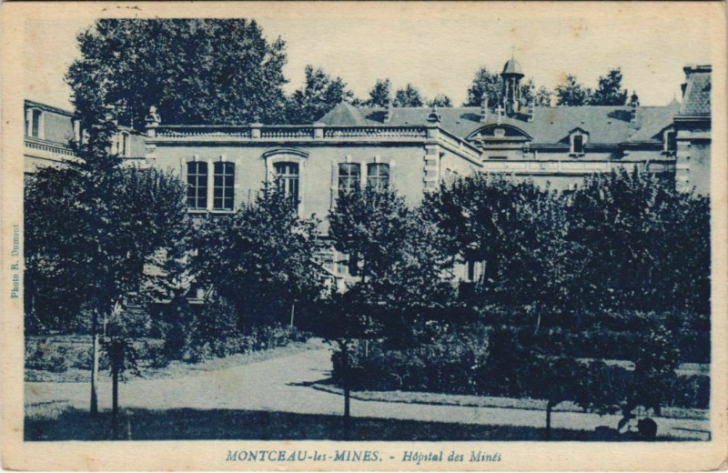 Carte postale ancienne Montceau les Mines Hopital des Mines France à Mont