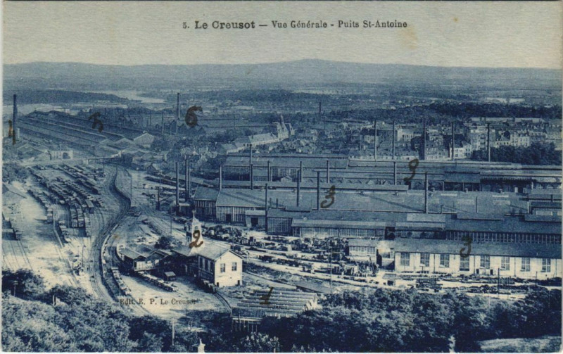Carte postale ancienne Le Creusot Vue Generale, Puits St.Antoine France au Creusot