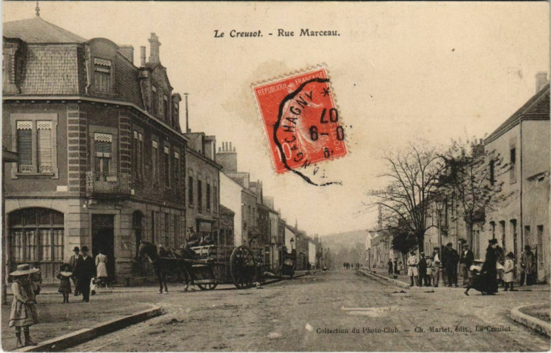 Carte postale ancienne Le Creusot Rue Marceau France au Creusot