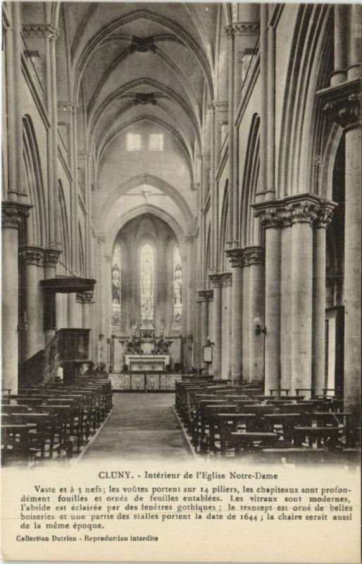 Carte postale ancienne Cluny Interieur de l'Eglise Notre-Dame France à Cluny