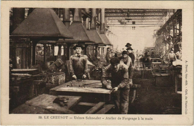 Carte postale ancienne Le Creusot Usines Schneider France au Creusot