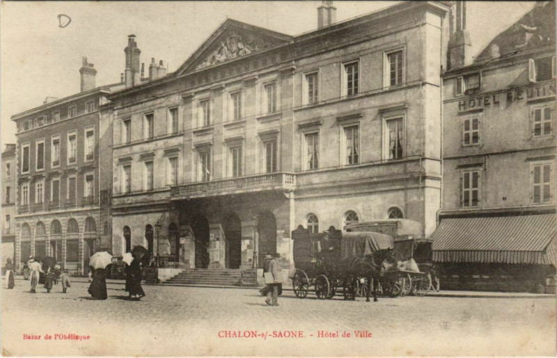 Carte postale ancienne Chalon s Saone Hotel de Ville France