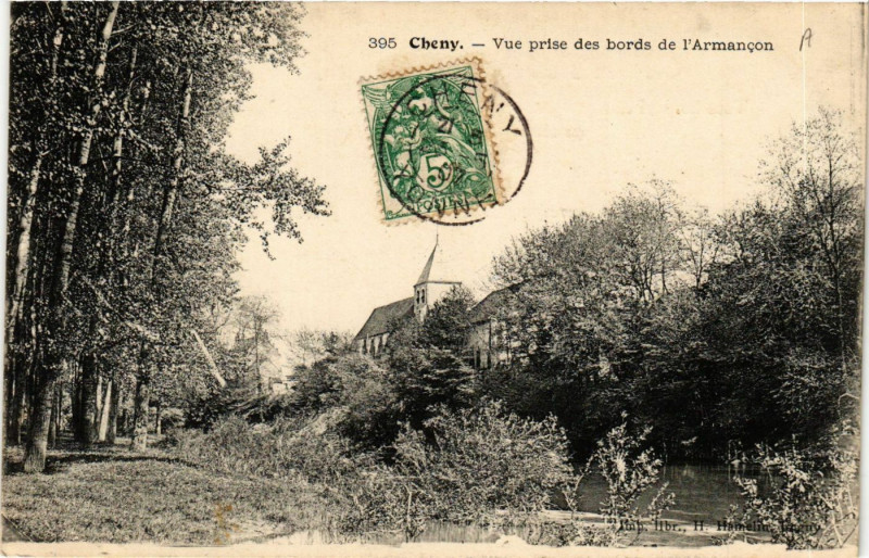 Carte postale ancienne Cheny - Vue prise des bords de l'Armancon à Cheny