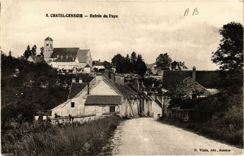 Carte postale ancienne Chatel-Censoir - Entrée du Pays à Châtel-Censoir
